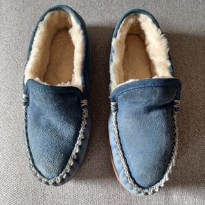 L.L.Bean, Dusty Blue, Lamb Wool, Moccasins, Size 9